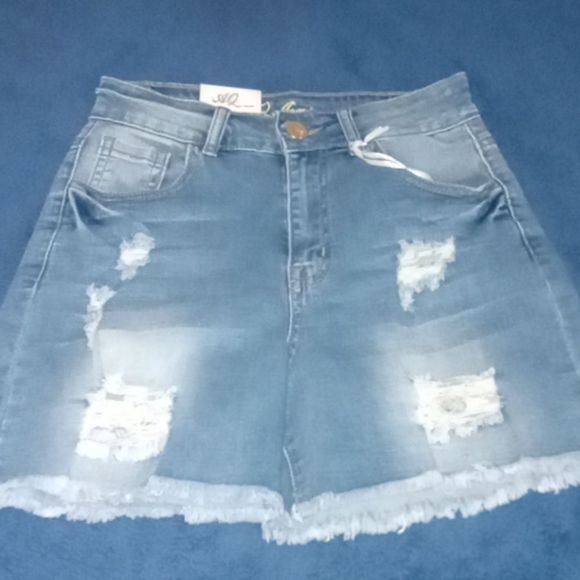AQ JEANS SHORT DISTRESSS DENIM SHORTS - Picture 1 of 3